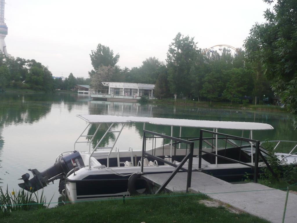 Apartment Tsentr 5 Taszkent Zewnętrze zdjęcie